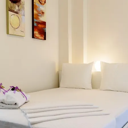 Апартаменты Lovely Petit Apt In *